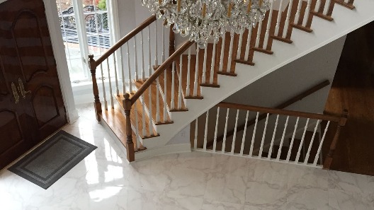 Birds Eye View of Entry Way