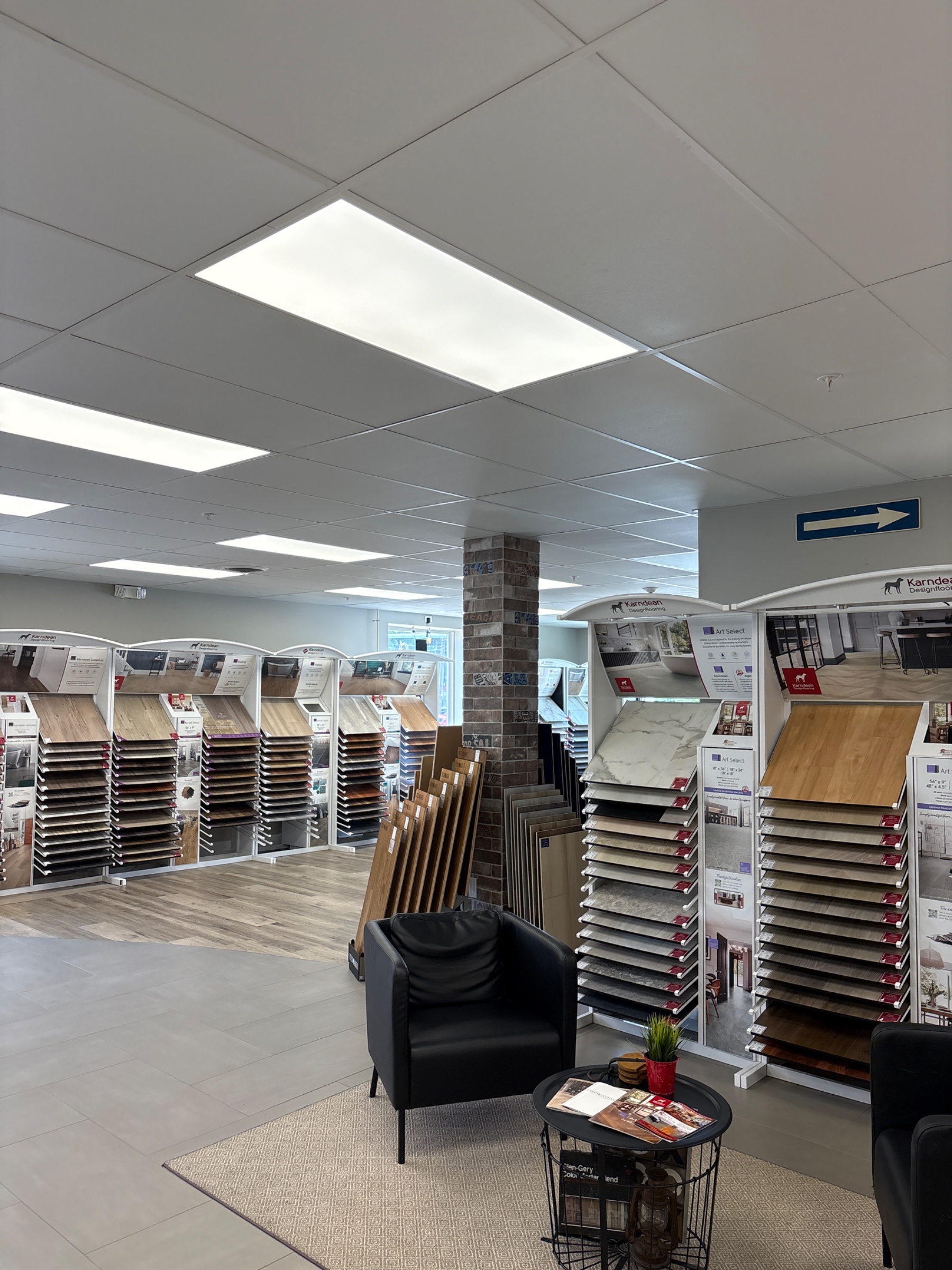 Karndean Luxury Vinyl Displays