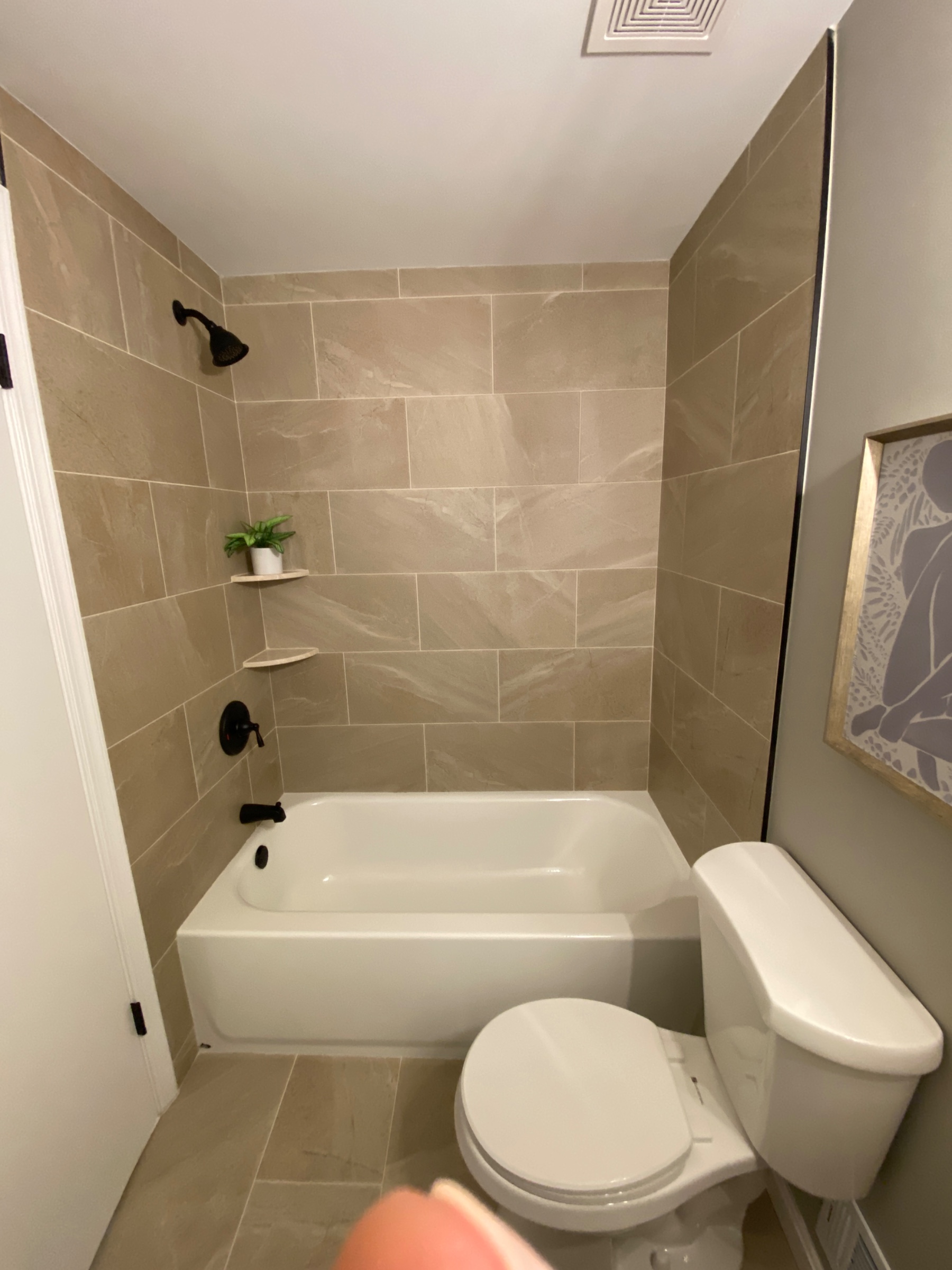 Tile Tub & Bath Surround